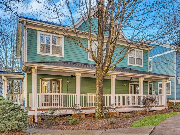 225 Carlyle Park Dr #225, Atlanta, GA 30307