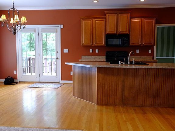 5th image of 3009 Ashley Oaks Dr