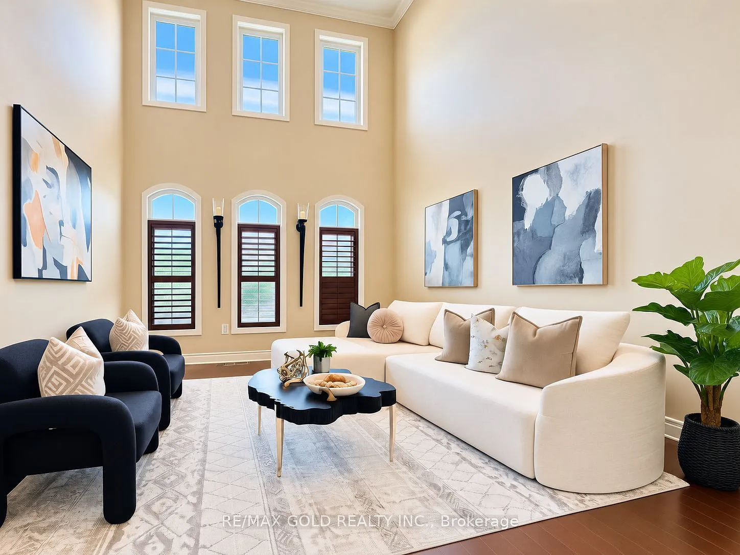 4 bed, $3,500 — Photo 2
