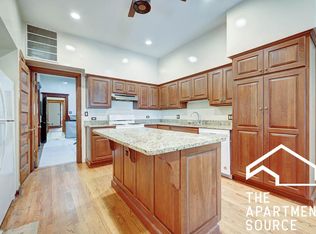 2506 N Orchard St APT 1, Chicago, IL 60614