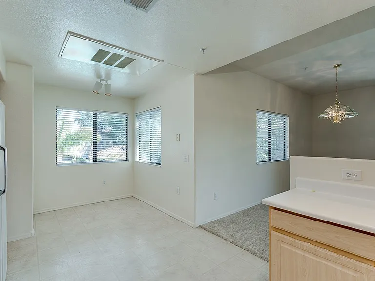 15225 N 100th St #2200 — Photo 30