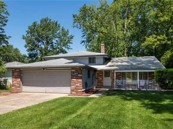 23630 Carriage Ln, North Olmsted, OH 44070