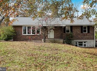 617 Sheerlund Rd, Reading, PA 19607