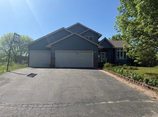 8606 Maryland Ave N, Brooklyn Park, MN 55445