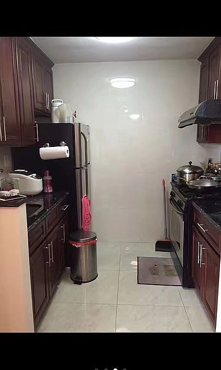 1st image of 14340 Roosevelt Ave APT 7A