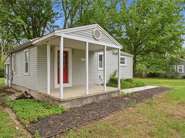 33534 Somerset St, Westland, MI 48186