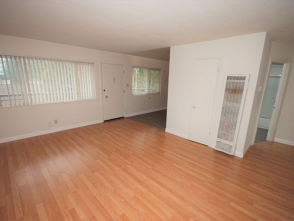4th image of 208 San Benito Ave #7