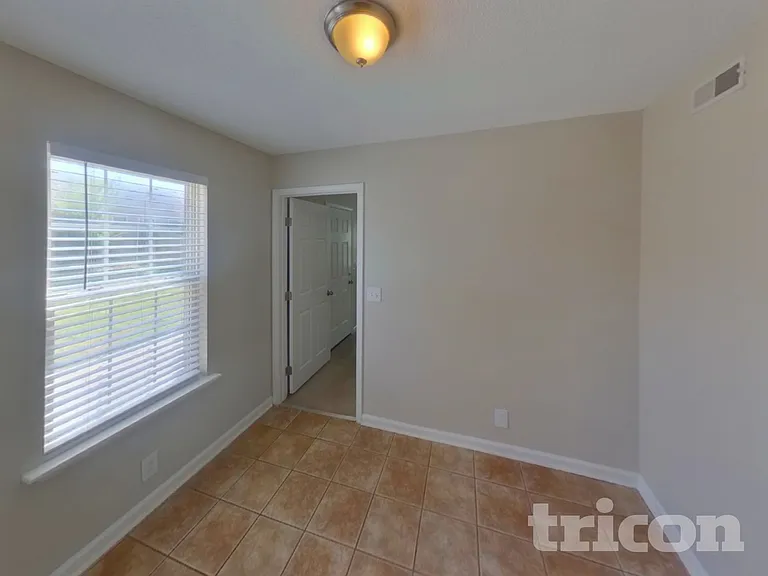 2743 Windwalker Ct — Photo 4