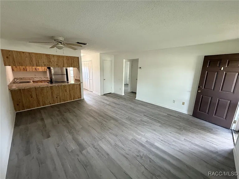 412 Tompkins St #4 — Photo 6