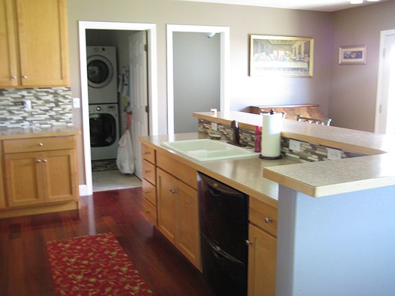 5th image of 167 S Meadowbrook Ln