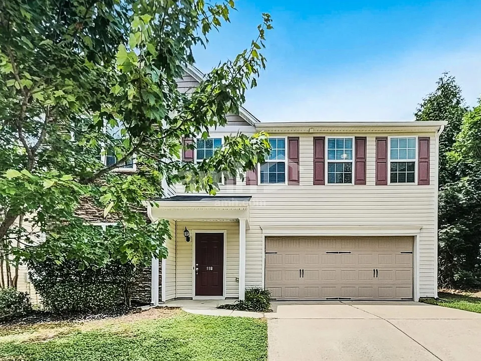 118 Charndon Way