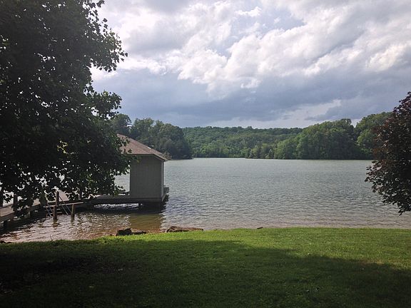 4th image of L314 Pineberry Dr