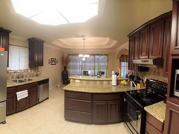 5th image of 3116 Conde Dr