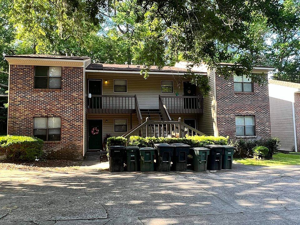 1st image of 2917 Woodrich Dr APT C