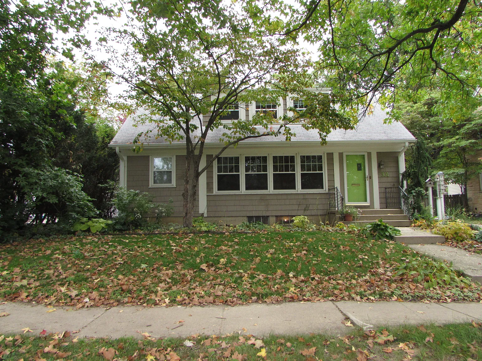 304 W Florida Ave photo 1