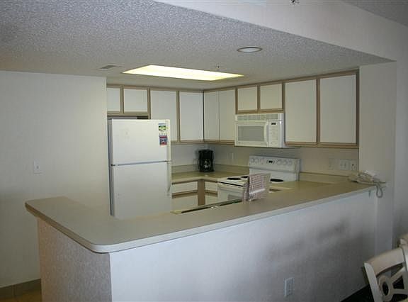 2nd image of 7100 North Ocean Blvd. #PH21