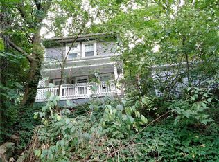 2257 Peekskill St, Pittsburgh, PA 15214