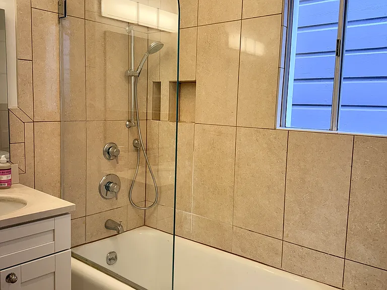 383 Paris St — Photo 12