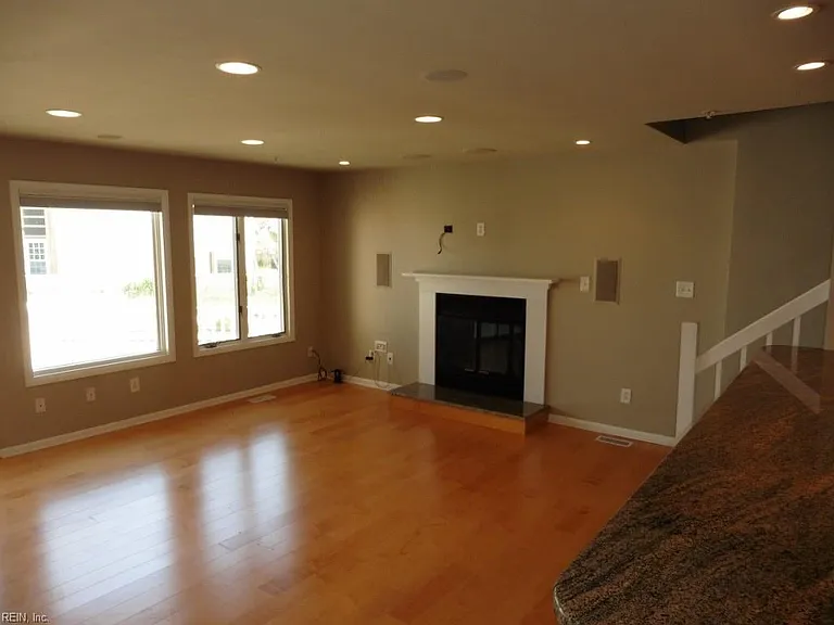 2368 Bays Edge Ave — Photo 11