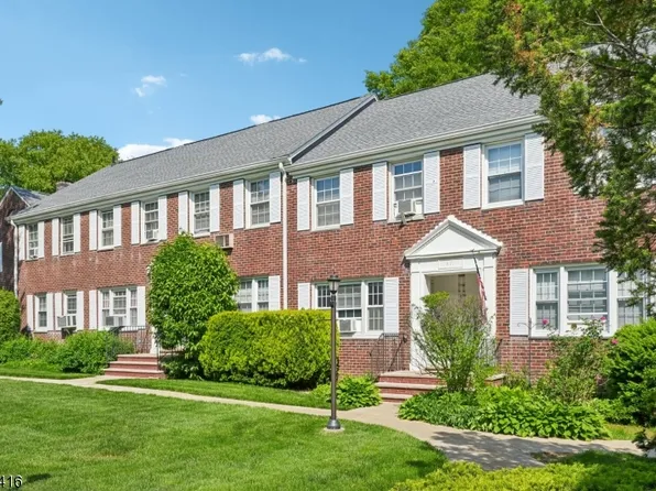 261A Elmwood Ave BLDG 261 #A, Maplewood Twp., NJ 07040