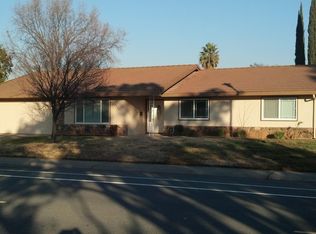 9707 Emerald Oak Dr, Elk Grove, CA 95624