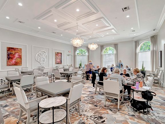 5th image of 6696 Catania Drive