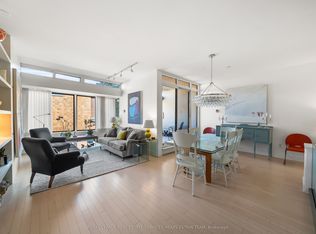 40 Oaklands Ave #337, Toronto, ON M4V 2Z3