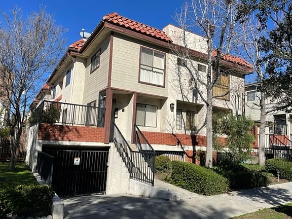 4th image of 1049 Linden Ave #10