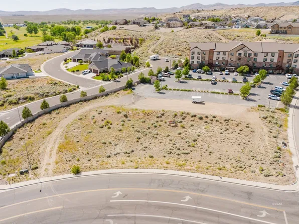 2215 Ruby Vista Dr, Elko, NV 89801