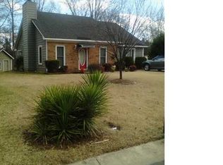 643 Pennwood Ln, Charlotte, NC 28215