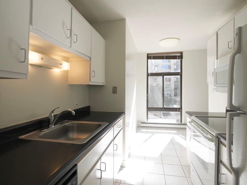 1st image of 59 E Scott St #722gfp1nv
