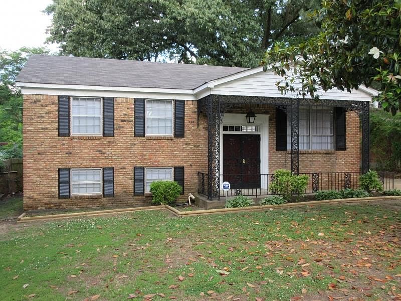 1st image of 3432 Luzon Dr