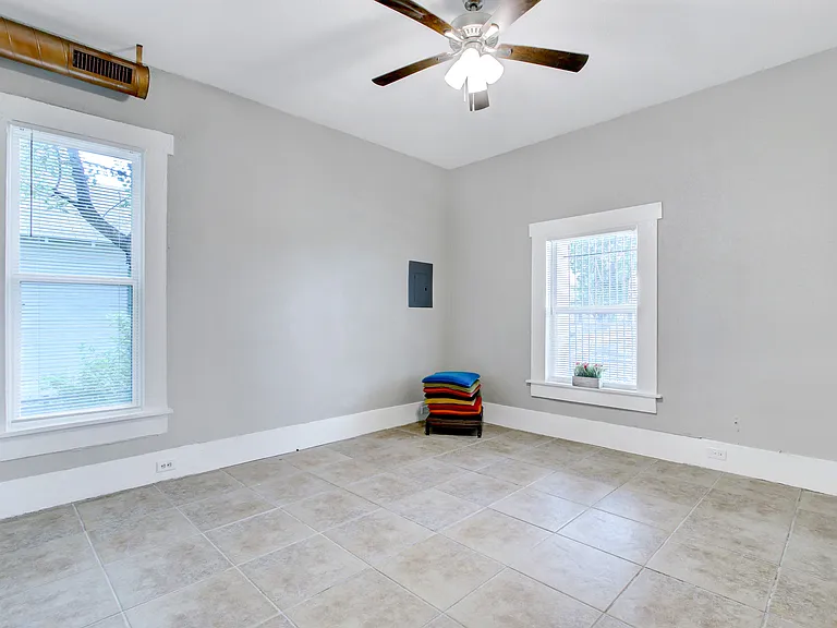 438 Pruitt Ave #1 — Photo 12