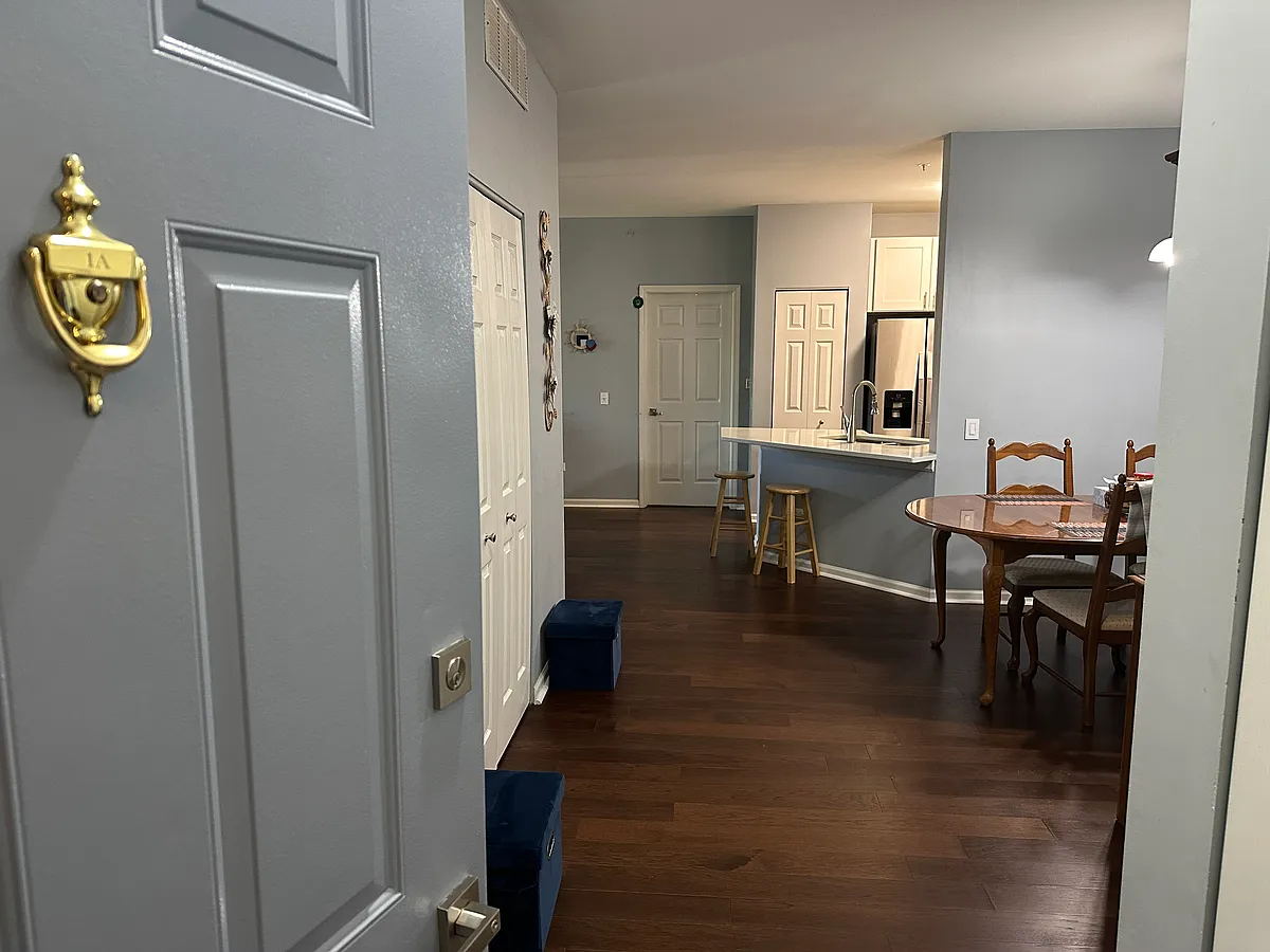 Building Photo - 3261 Stratford Ct #1A