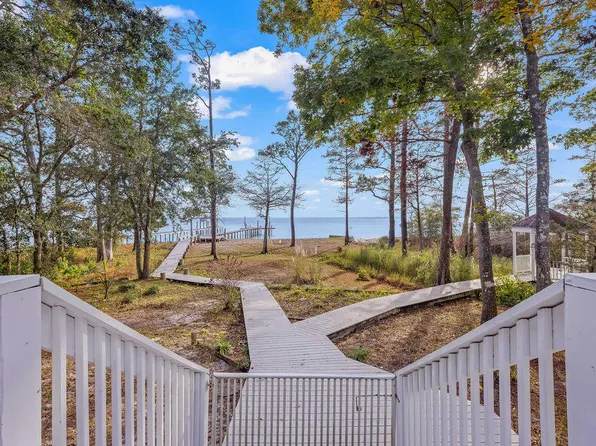 7819 State Highway 20 W, Freeport, FL 32439