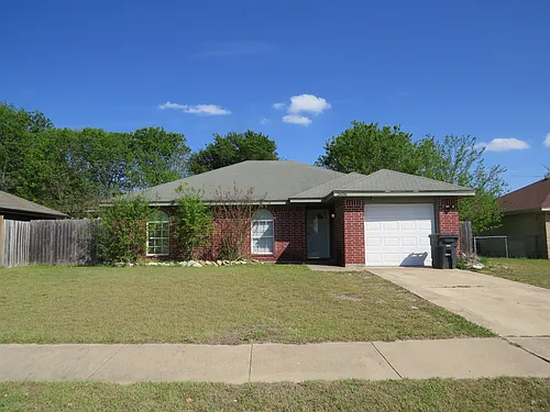 2606 Cross Timber Dr Photo 1
