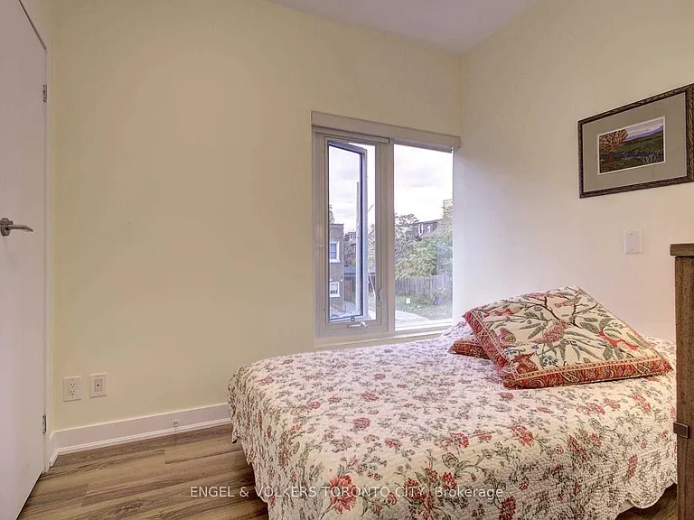 25 Ritchie Ave #202 — Photo 16