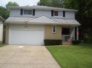 24601 Oakhill Dr, Euclid, OH
