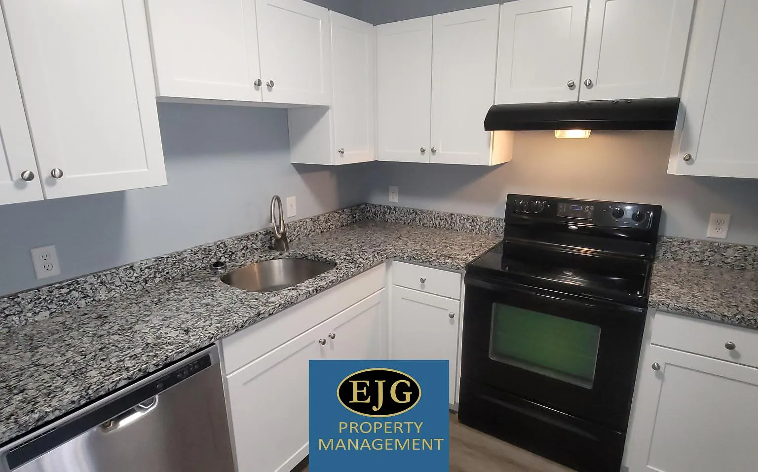 2 bed, $1,650 — Photo 2