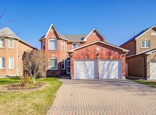34 Baylawn Dr, Markham, ON L3S 2R8
