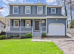 24 Jenny Jenks Rd, Norwalk, CT 06851