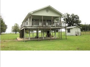 1899 Deerfield Rd, Yazoo City, MS 39194