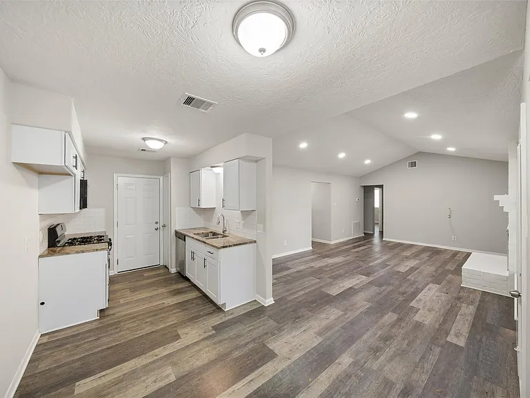 14406 Cypress Branch Dr — Photo 10