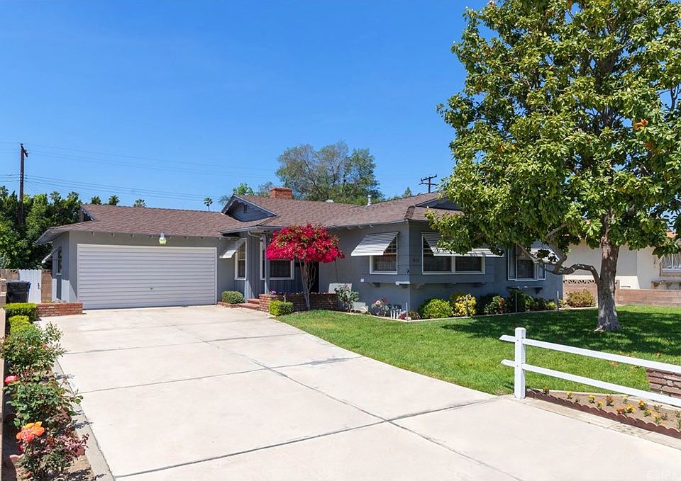 1st image of 1435 Singingwood Ave