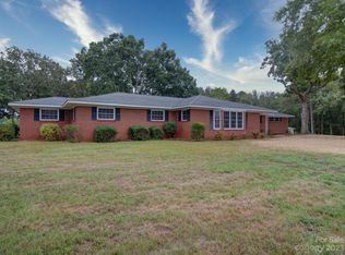 893 Wolf Pond Church Rd, Pageland, SC 29728