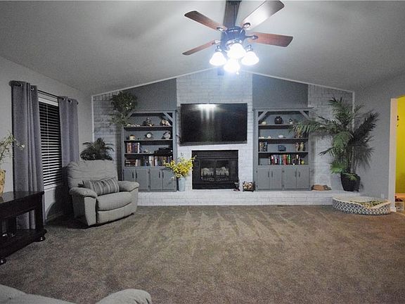 2nd image of 2716 Greenfield Dr