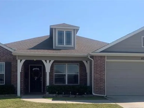 4018 W 105th St S, Jenks, OK 74037