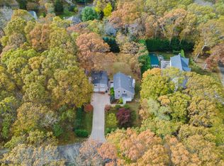 33 Whalers Dr, Sag Harbor, NY 11963