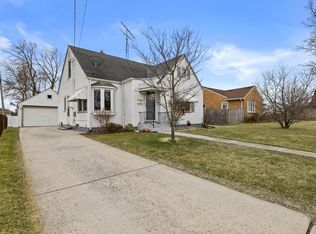 1723 40th St, Kenosha, WI 53140