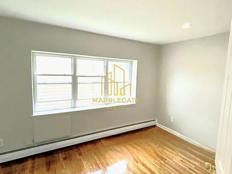 110-112 Lincoln St #B1 — Photo 3